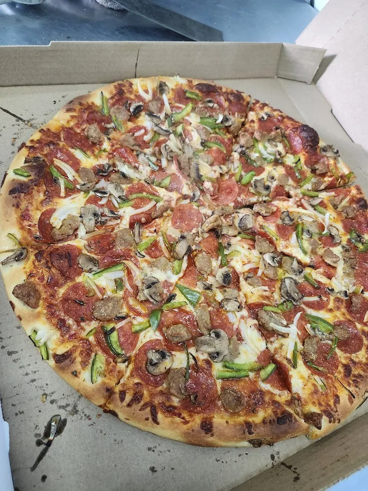Large Supreme Pizza