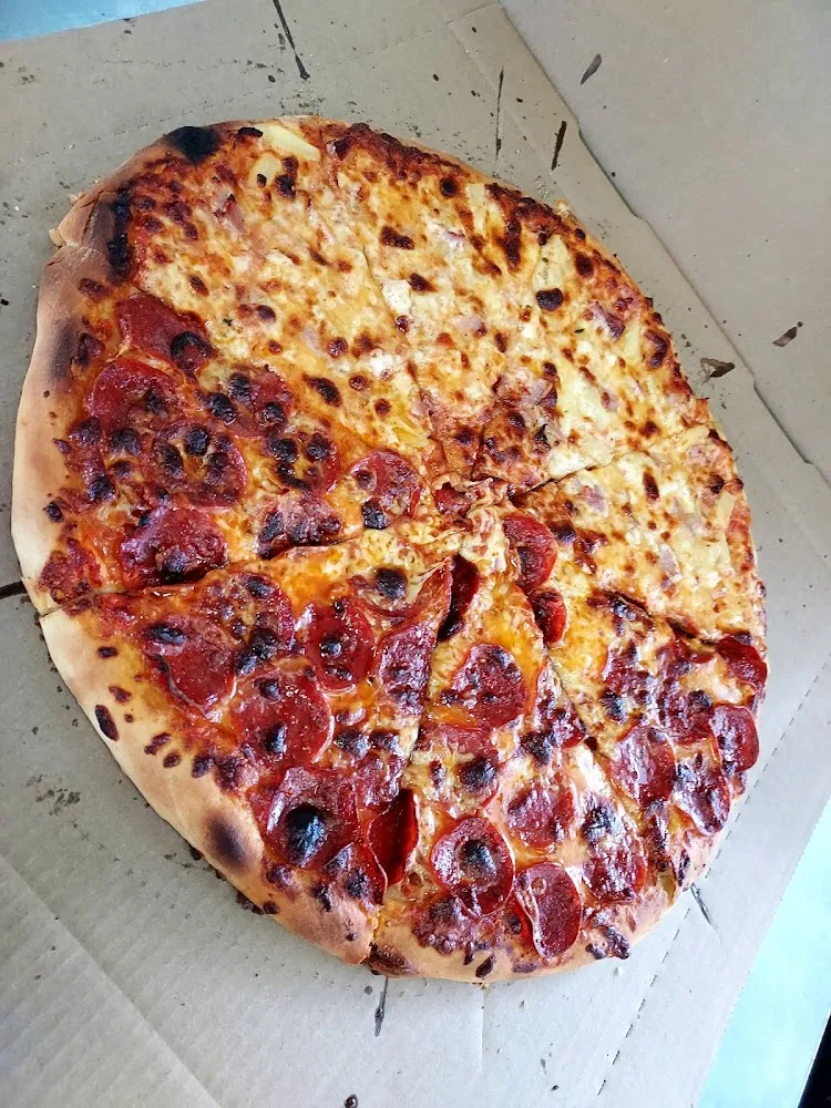 Pepperoni and Hawaiian Half and Half